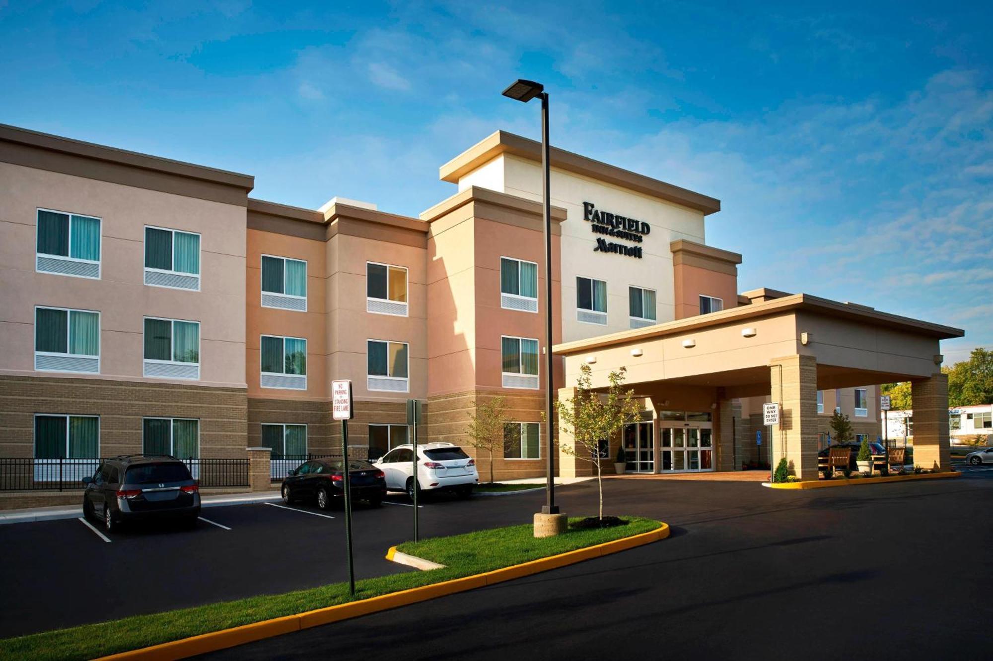 Fairfield Inn & Suites By Marriott Alexandria,Virginia Экстерьер фото